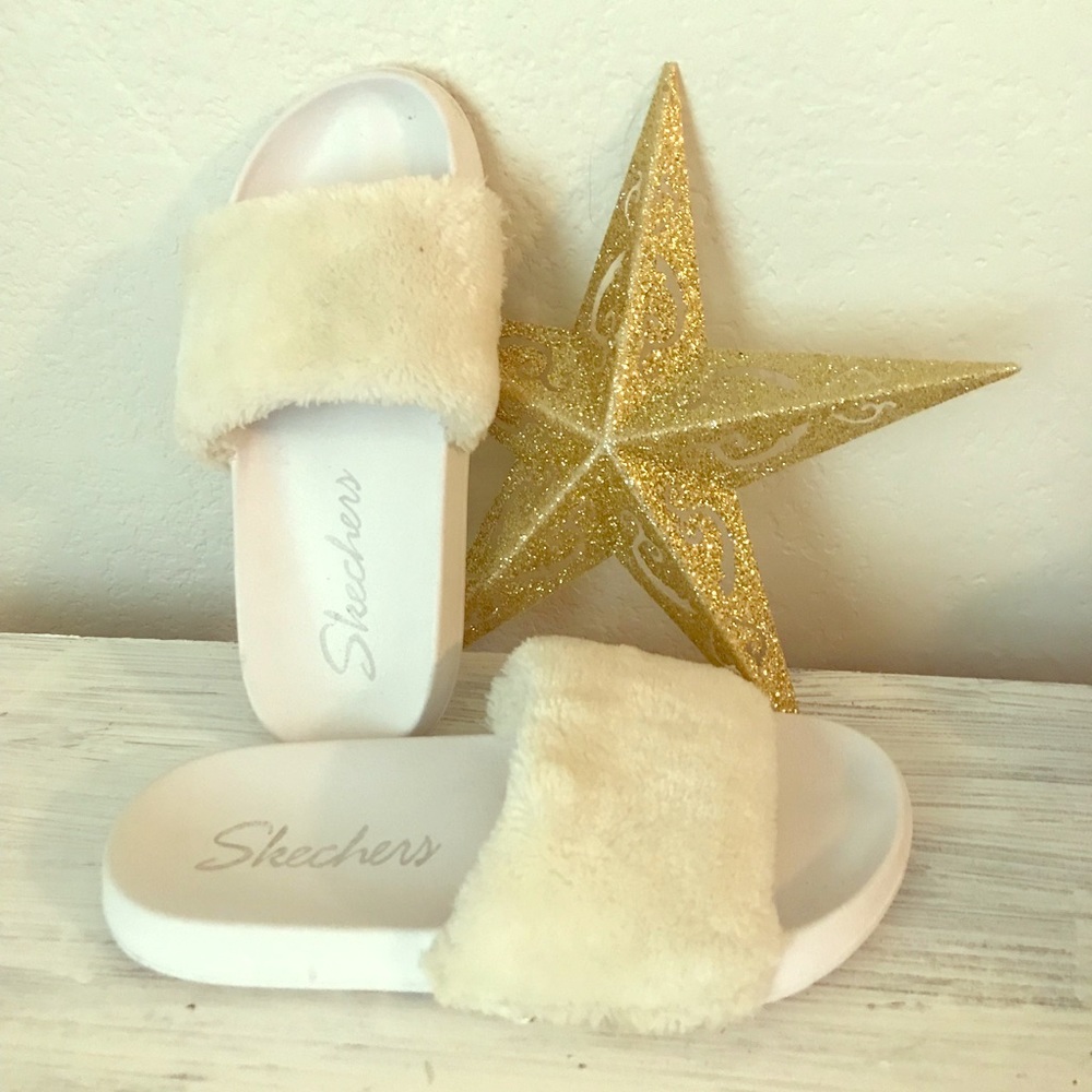 Skechers Plush slide sandals